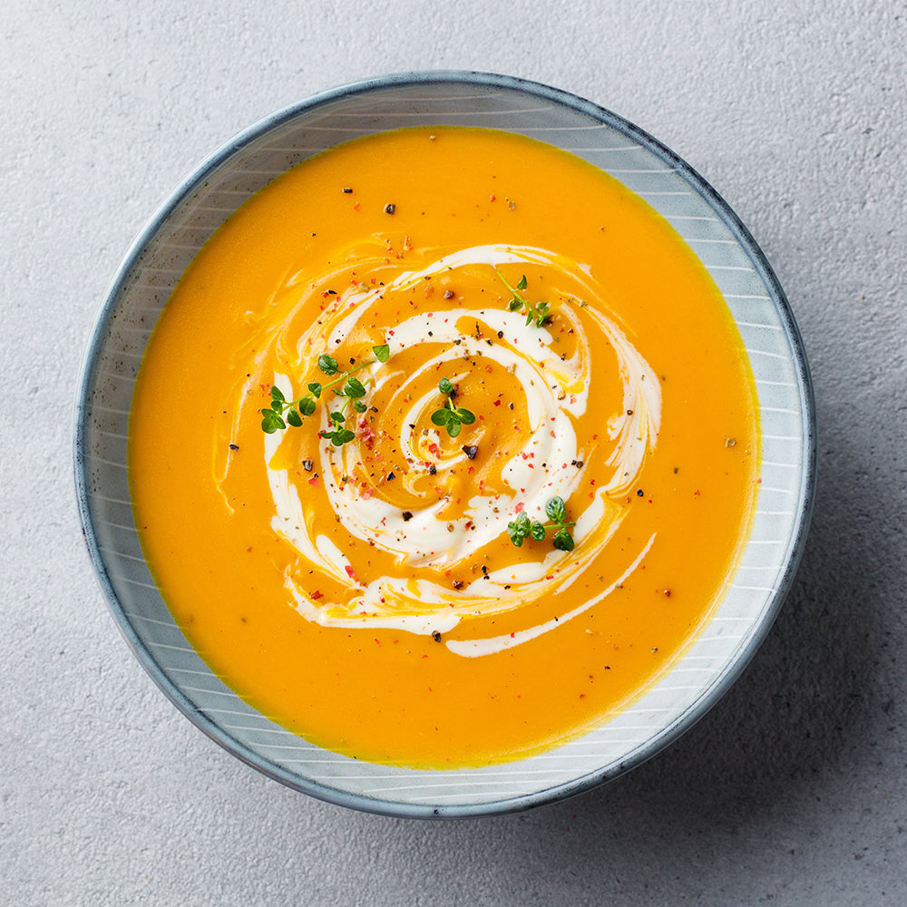 Karottensuppe mit Kokos mit Ingwer-Orangencreme